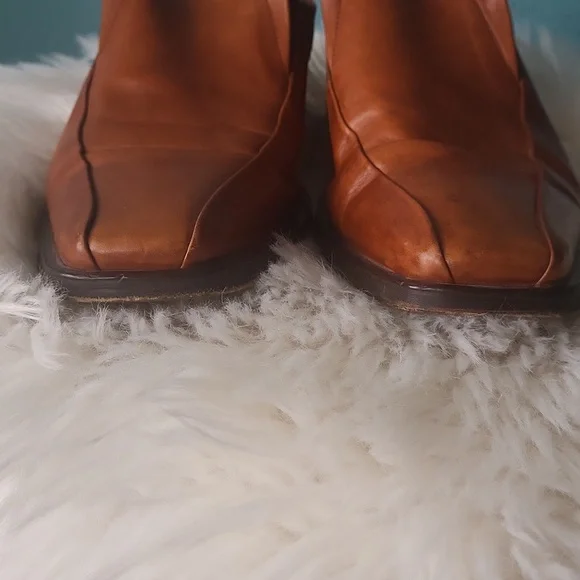 Versace  Men's Brown calf Leather Square Toe dress shoes - Picture 4 of 13